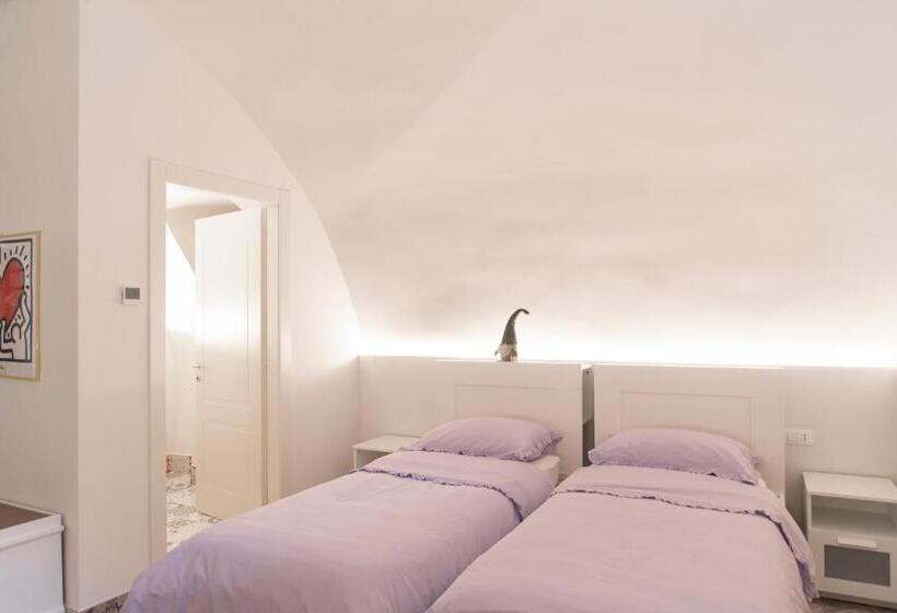 펜션 La Curt Guest House