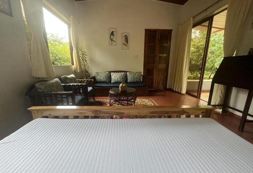 منتجع Sukriti Farms