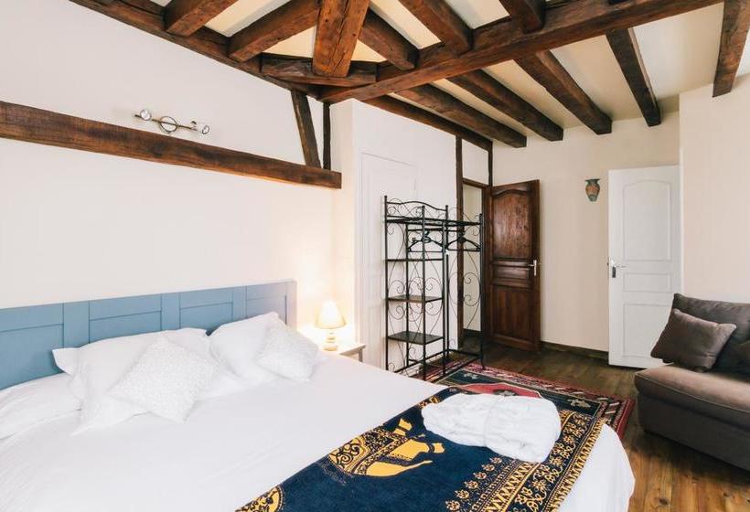 בית מלון כפרי Château Les Dryades Golf & Spa