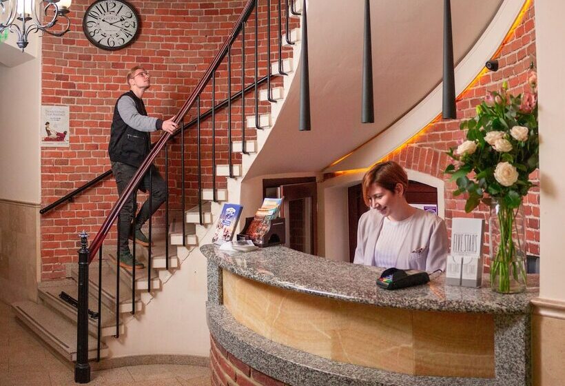 هتل Five Stars Bed&breakfast