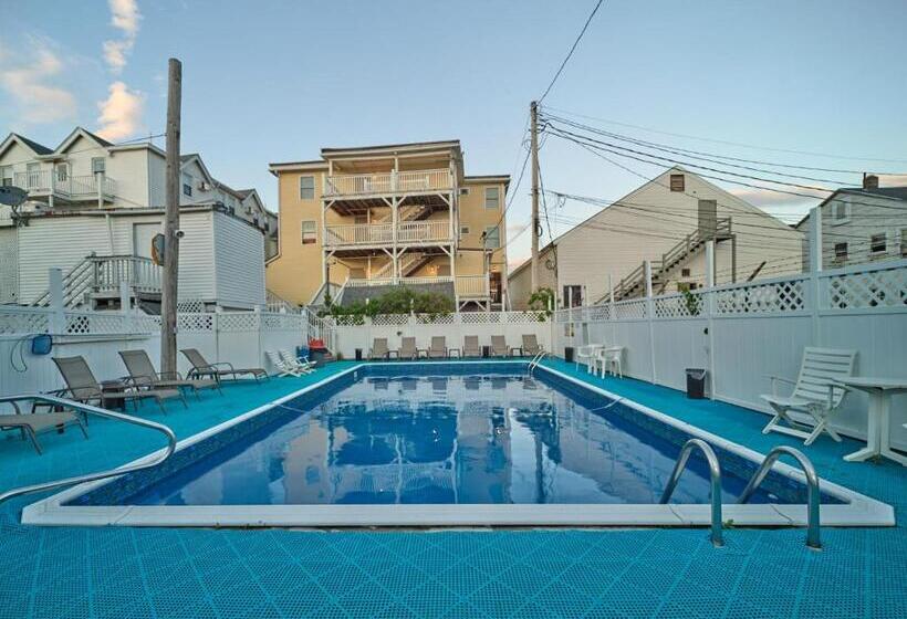 هتل Hillcrest Inn