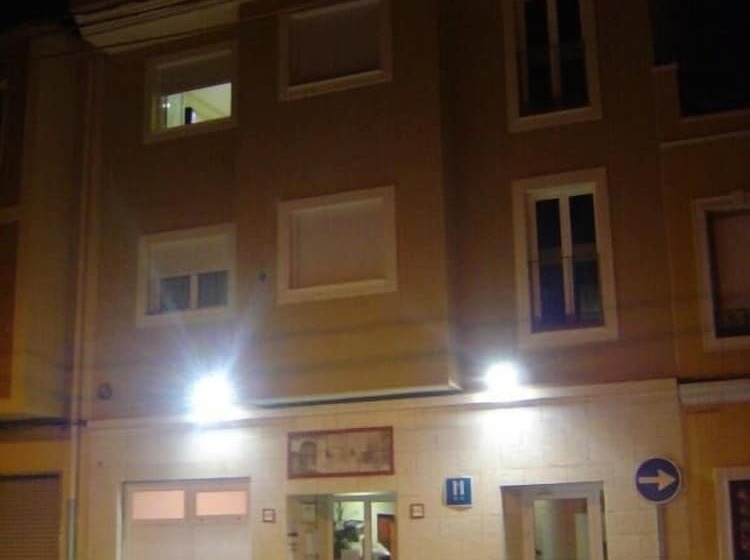 בית מלון כפרי Hostal El Estudio
