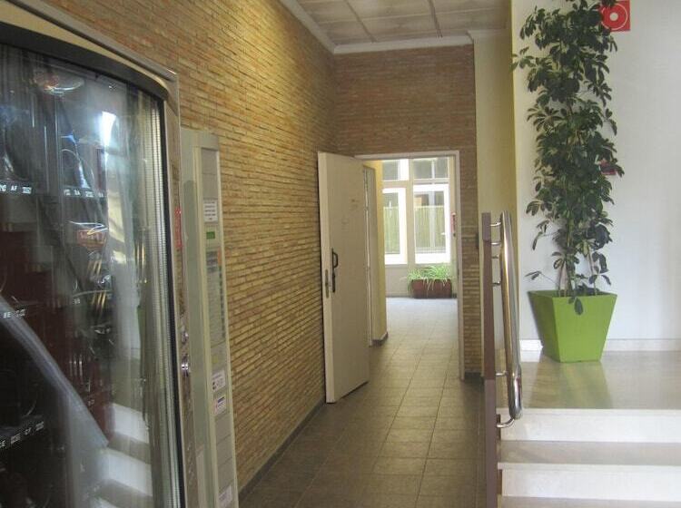 בית מלון כפרי Hostal El Estudio