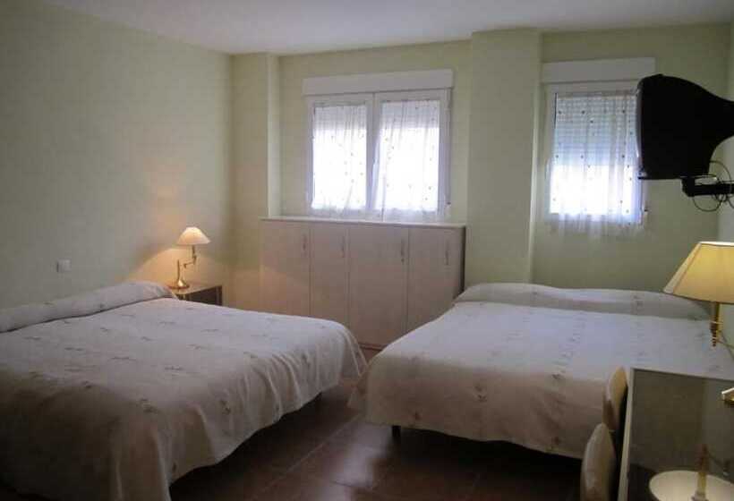 בית מלון כפרי Hostal El Estudio