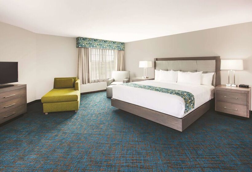 هتل La Quinta By Wyndham St. Paul Woodbury