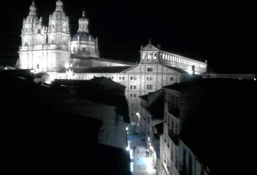 هتل Pension Salamanca