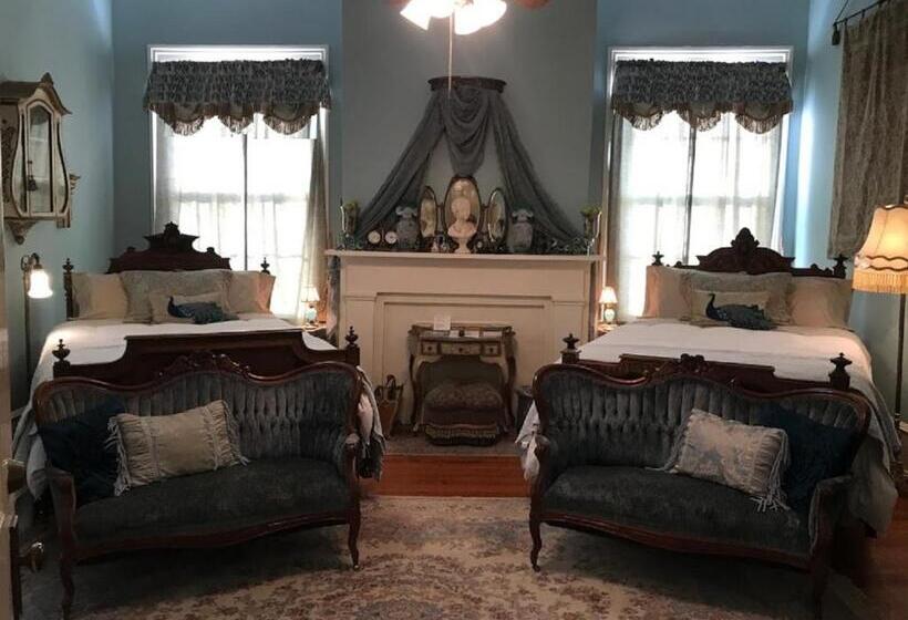 فندق Shadowlawn Bed And Breakfast