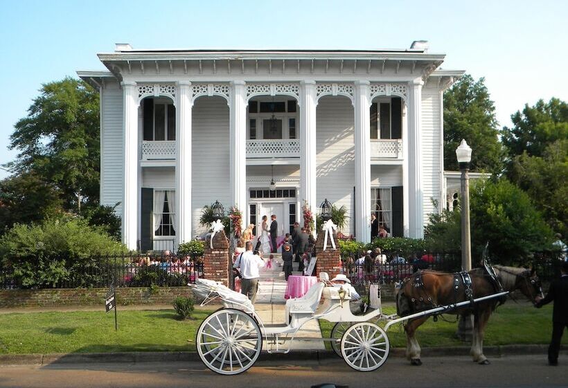 فندق Shadowlawn Bed And Breakfast