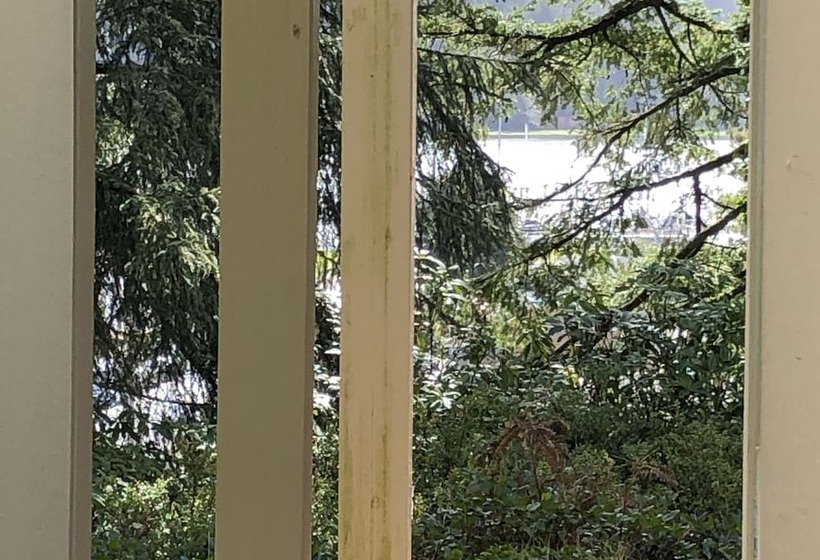 호텔 The Landmark Inn