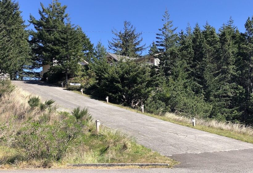 호텔 The Landmark Inn