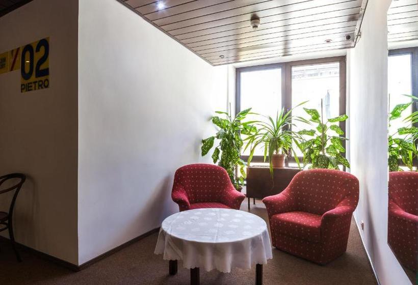 ホテル Zespól Pokoi Goscinnych Pan