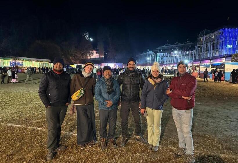 فندق صغير Wake In Himalayas