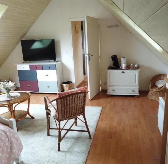 ベッドアンドブレックファースト Chambre Chez L Habitant