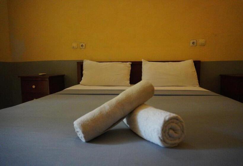 تختخواب و صبحانه Kiayazo Vibes Inn