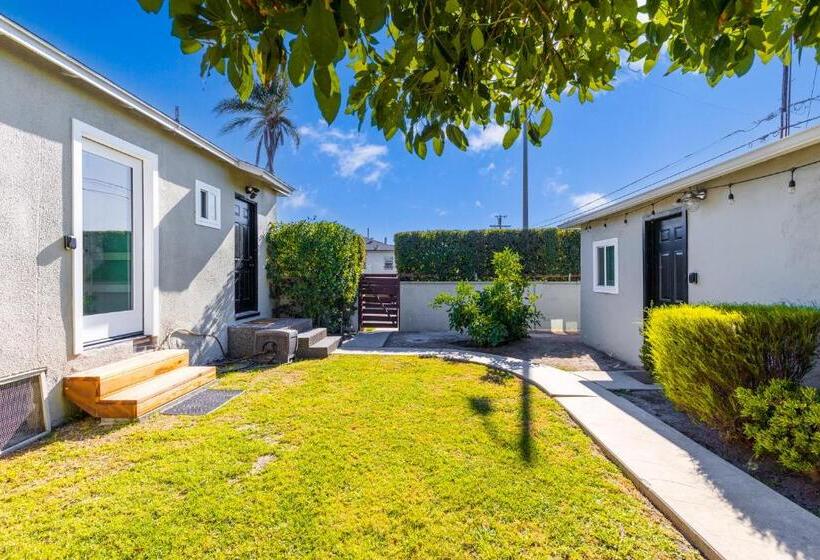 مبيت وإفطار Sunny Studio Near Culver City