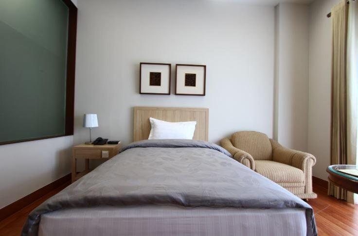 Bed and Breakfast Via Renata Panglima Polim