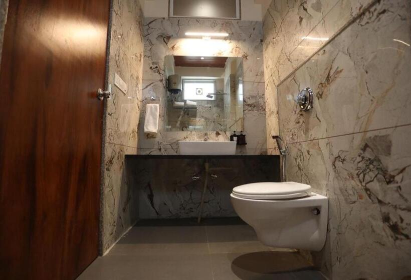 Chandan Kasturi Resort