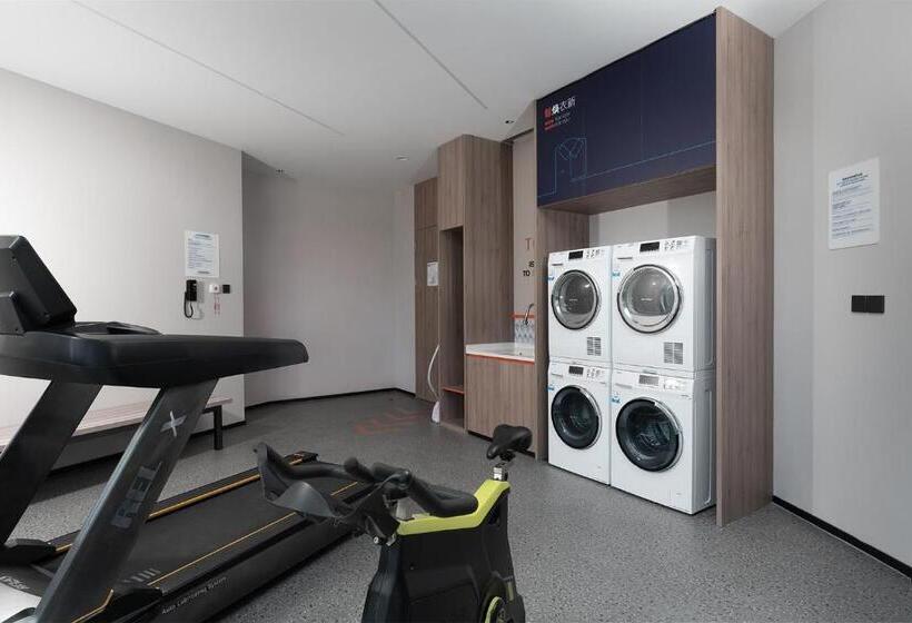 فندق Holiday Inn Express Yinchuan Yuehai