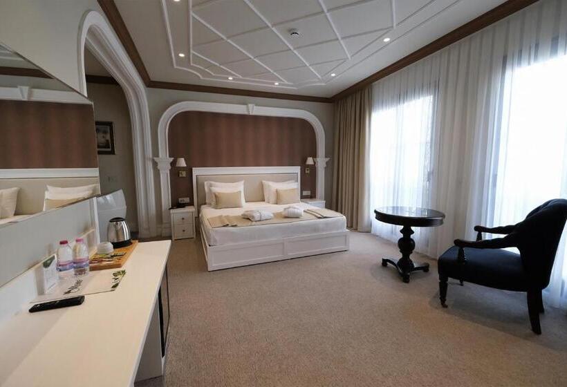 Dbd Hotel Bayraklı