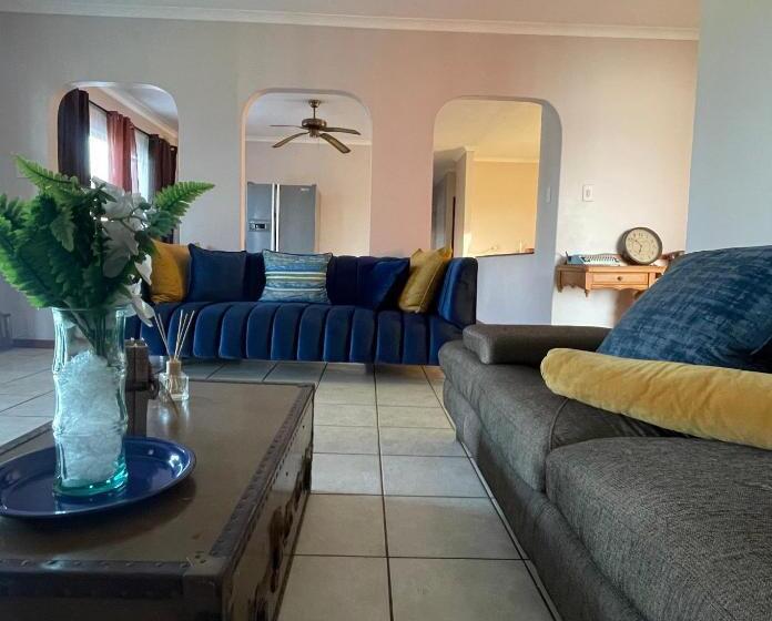 Пансион Aloisia S Guest House