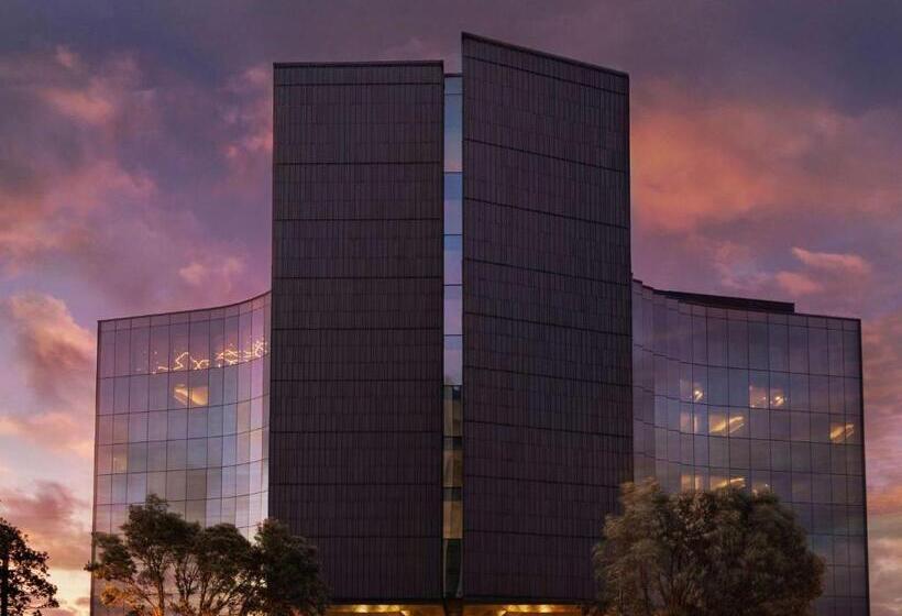 هتل Pullman Auckland Airport