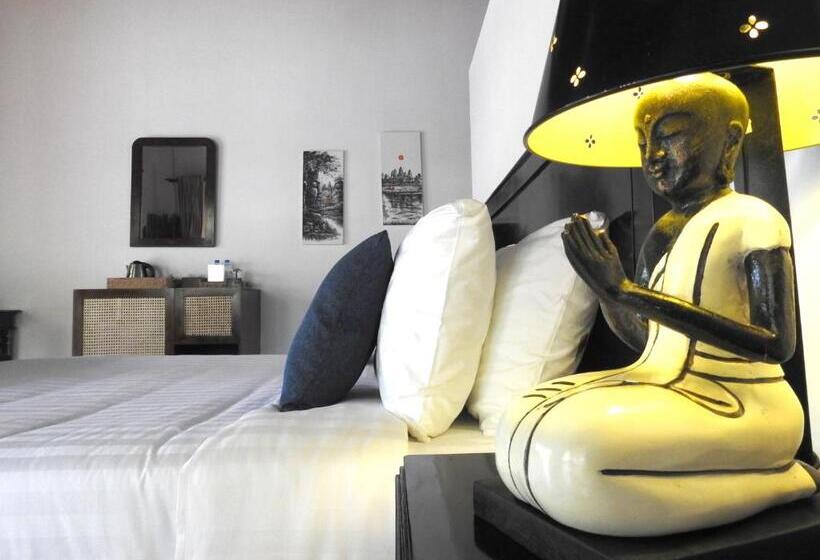 هتل Villa Massilia