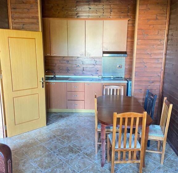 بنسيون Guesthouses Gjokazaj Tale Beachfront