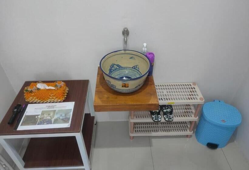 پانسیون Homestay Erna Tanjong Tinggi