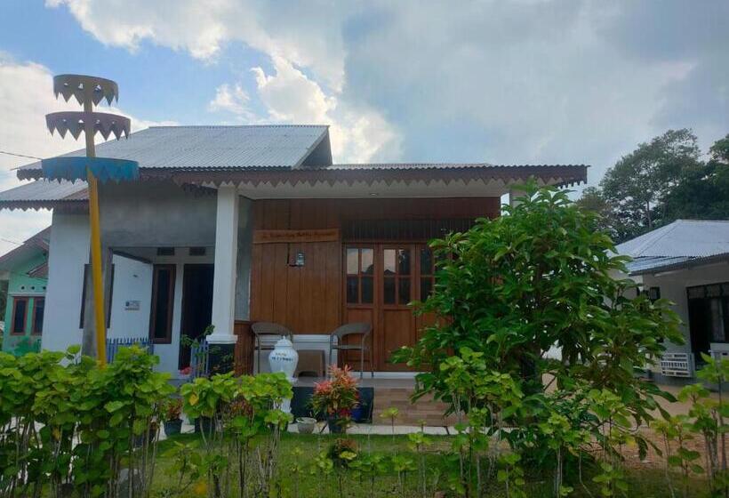 پانسیون Homestay Melty Aprianti Tanjong Tinggi
