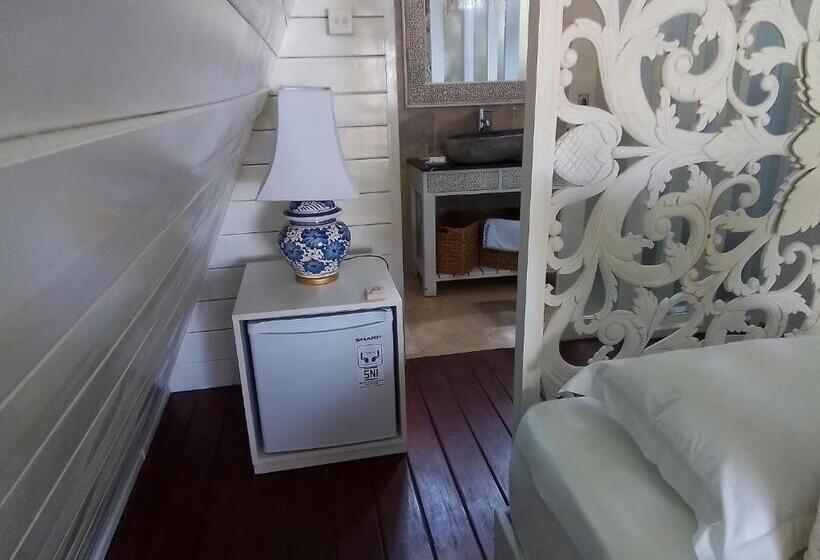 Пансион Piramida S White Villa S Bali