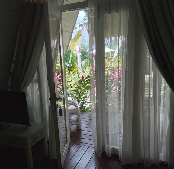 Пансион Piramida S White Villa S Bali