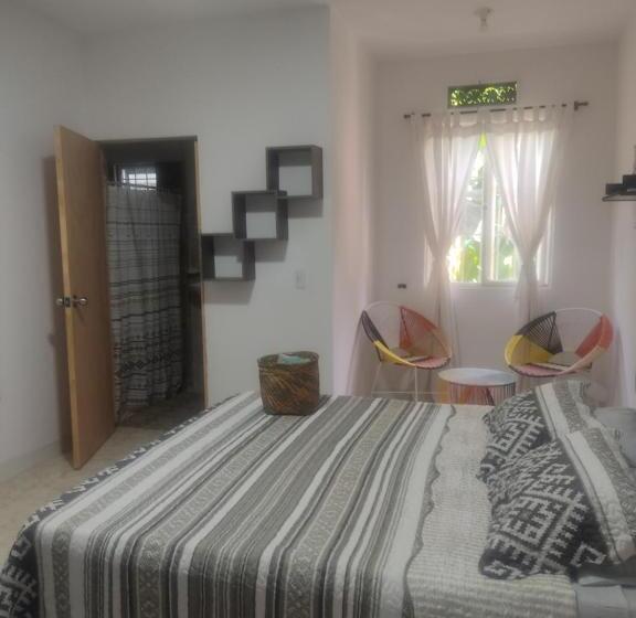 تختخواب و صبحانه Casa Hotel El Encanto De Carmen