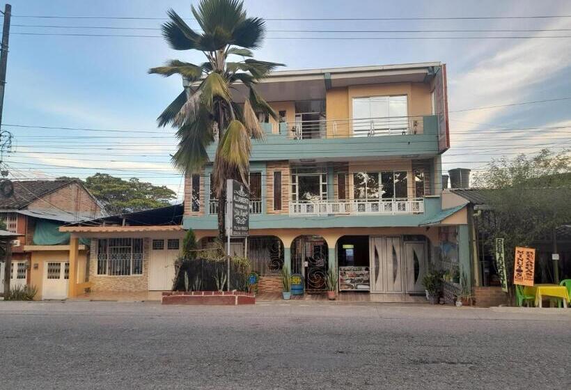 هتل Alojamiento Panamericano San Miguel