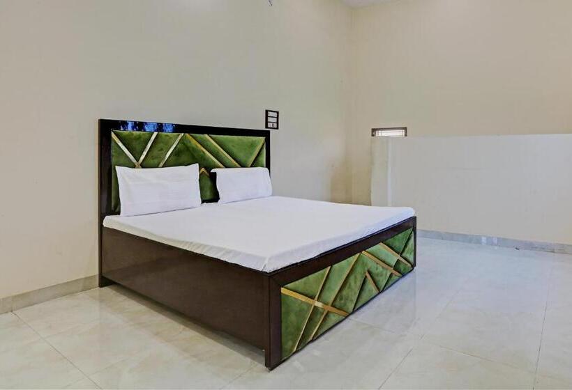 هتل Oyo Royal Guest House