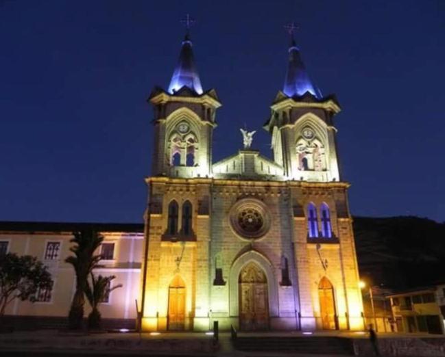 פנסיון El Andarin Home Stay