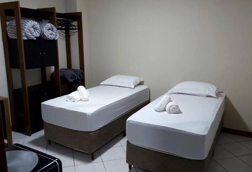بنسيون Suite Privativa   Casa   Blumenau Sc