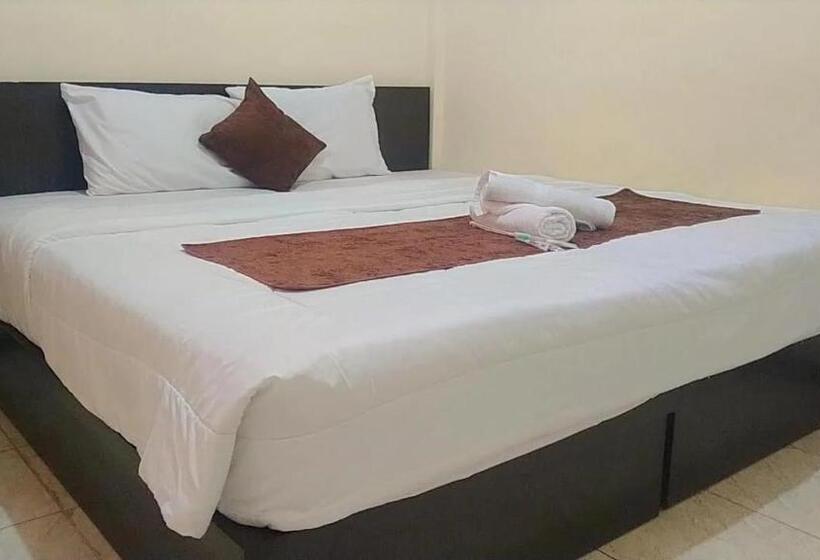 پانسیون Unram Guest House