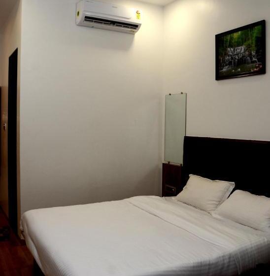 Relax Beach Resort