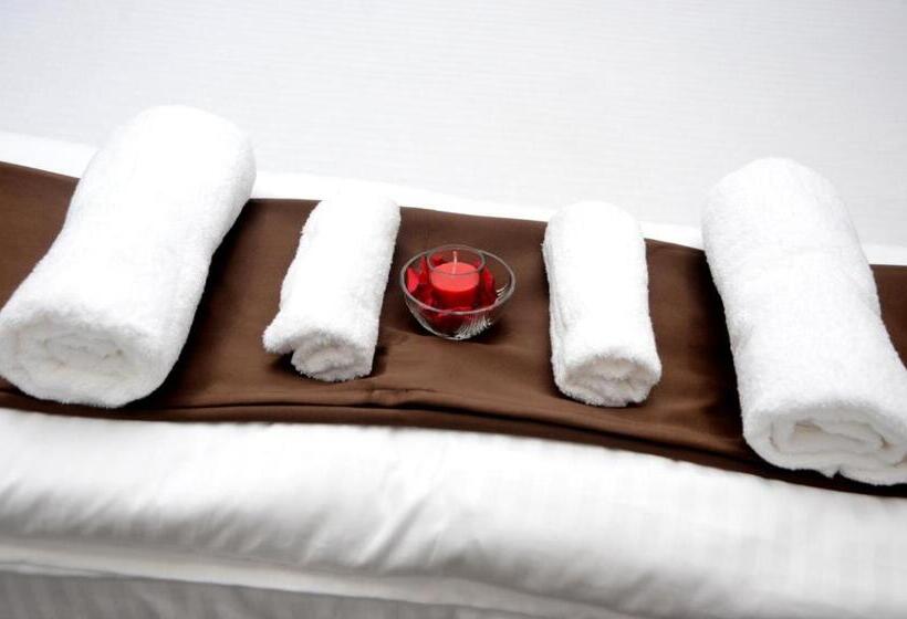 Relax Beach Resort