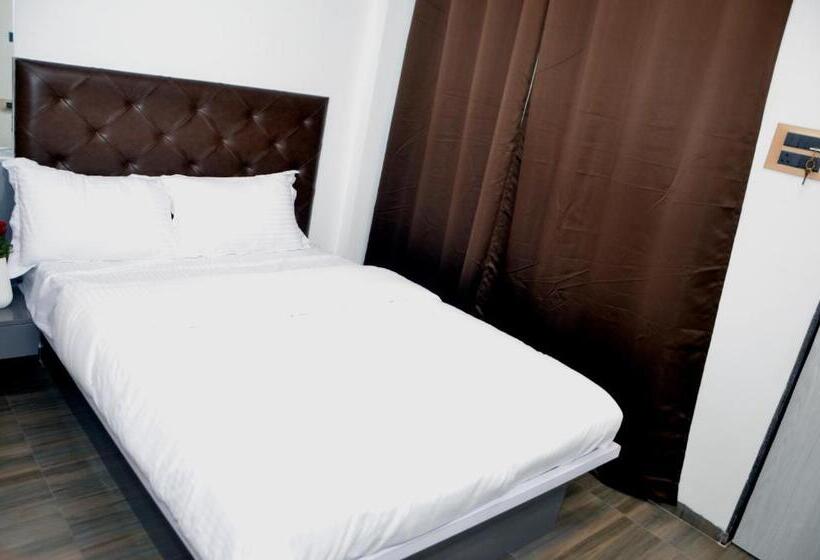 Relax Beach Resort