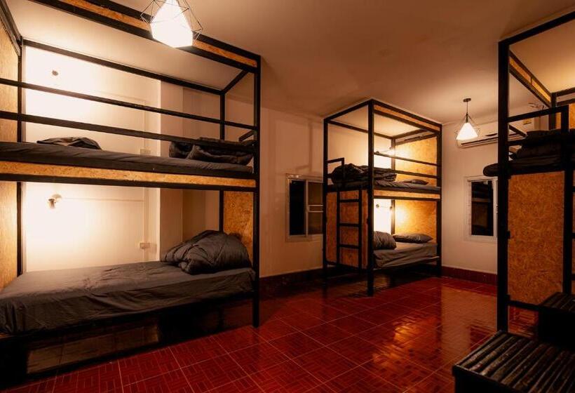 Anou Hostel