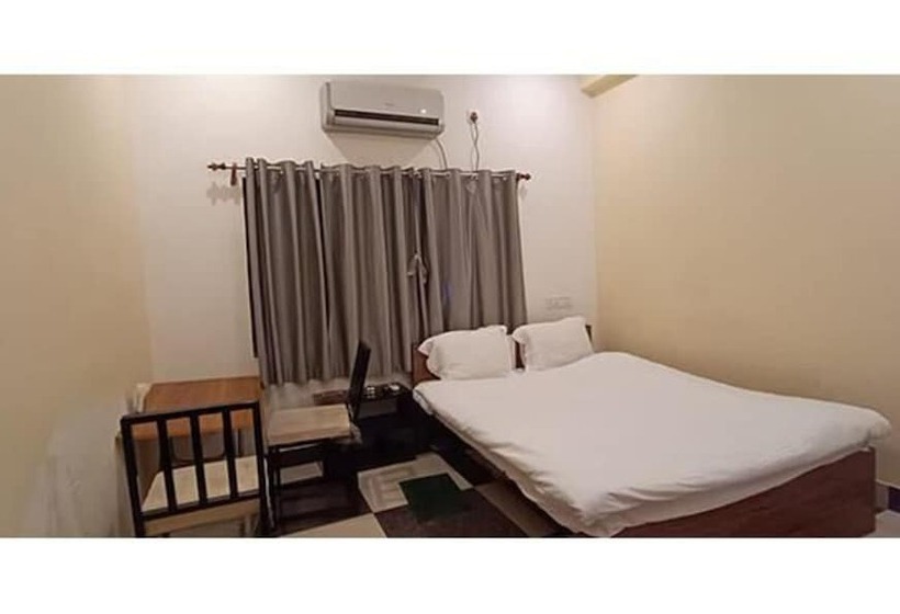Fabhotel Ocean Bird