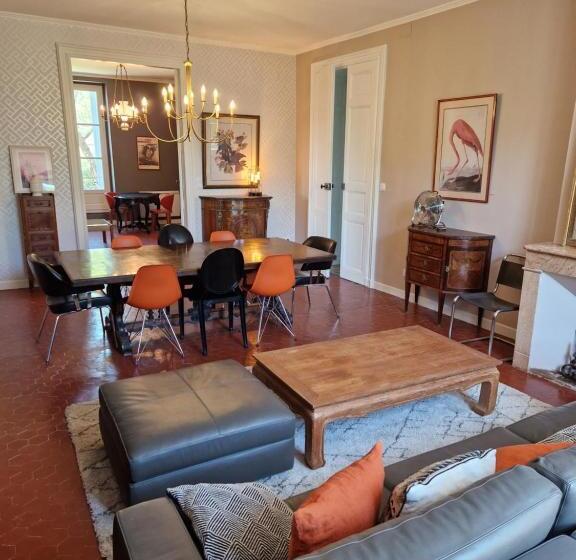 پانسیون Château De Bayssan