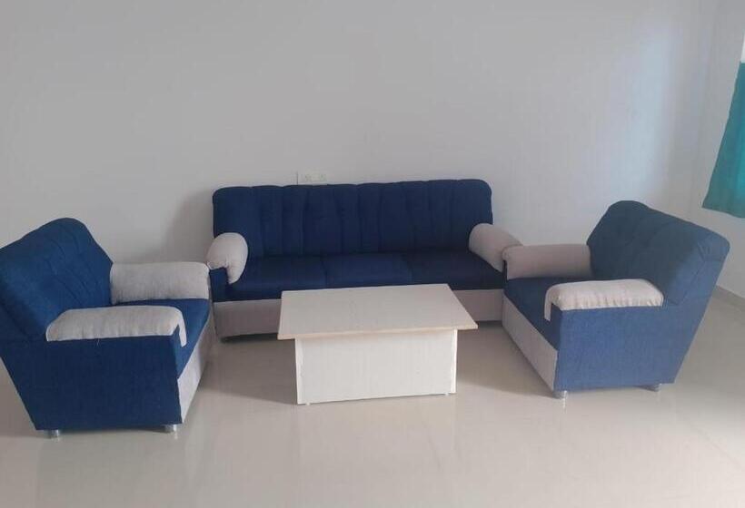 ペンション Dhruva Service Apartment