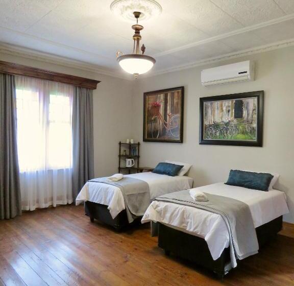 פנסיון Marquard Guesthouse