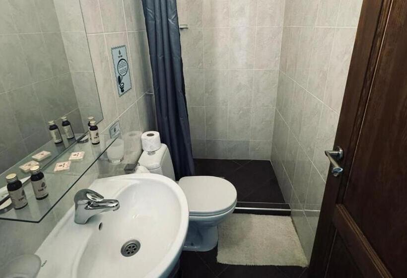 بنسيون The Pine Levochevo   Guesthouse And Coworking Space