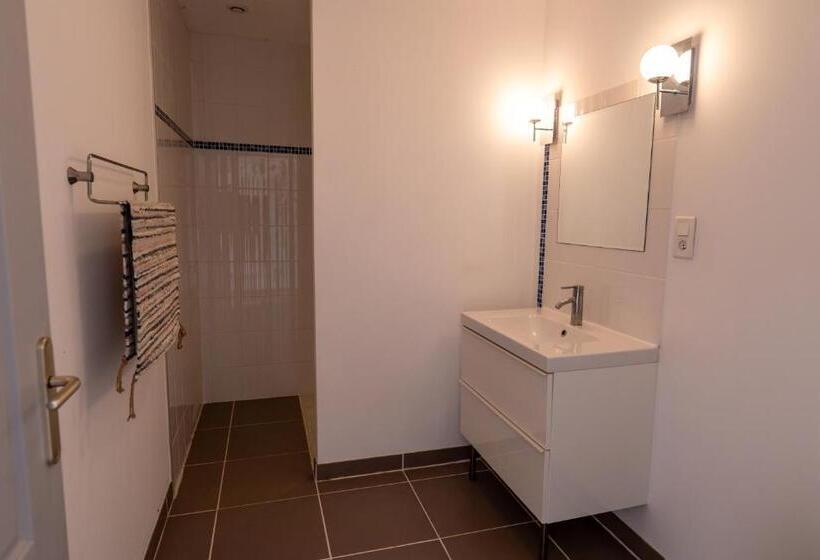 ベッドアンドブレックファースト Chez Phil