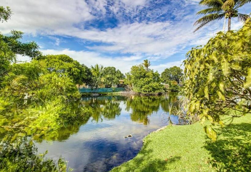 مبيت وإفطار Serenity Spot Cozy Home W Pool & Nature Views!