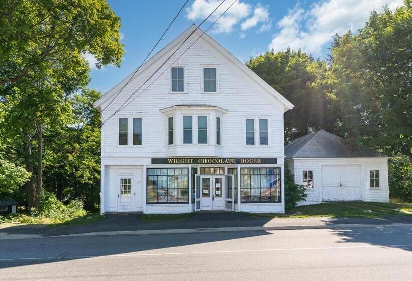 فندق Bryant Farm Limit 27 Farmhouse