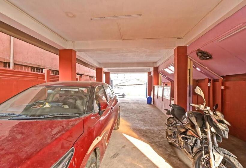 فندق Collection O Wonder Hill Residency